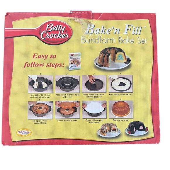 Betty Crocker Bake’n Fill Bundform Bake Set Baking Pan Dessert Recipe Booklet - Picture 2 of 6